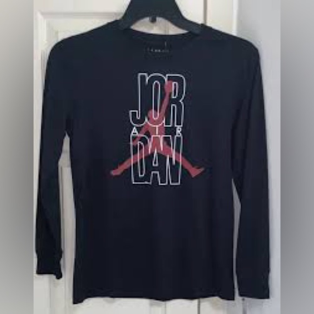 jordan long sleeve t shirt!
